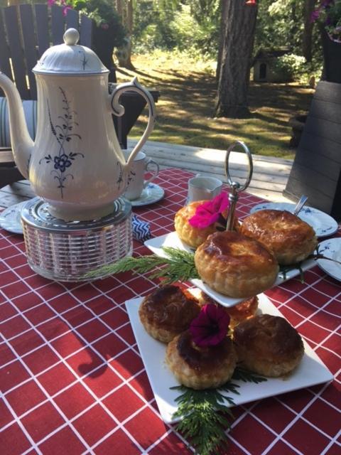 Cedar Song B&B Parksville Luaran gambar