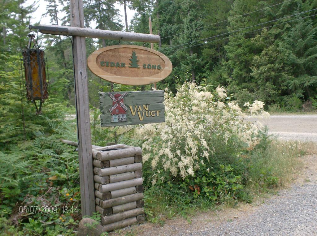 Cedar Song B&B Parksville Bilik gambar