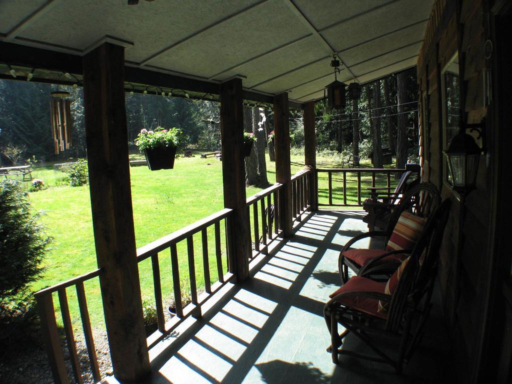 Cedar Song B&B Parksville Luaran gambar