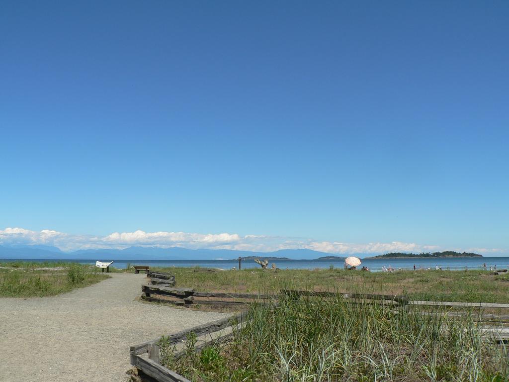 Cedar Song B&B Parksville Luaran gambar
